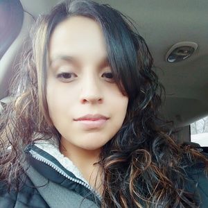 Meet your Posher, Alma